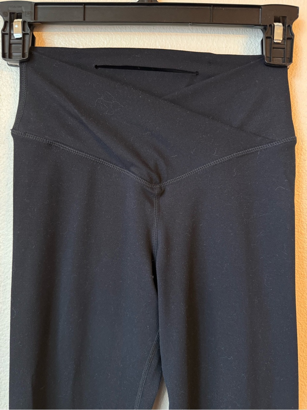 Mono B Black High-Waist Flare Yoga Pants Small - Picture 2 of 5
